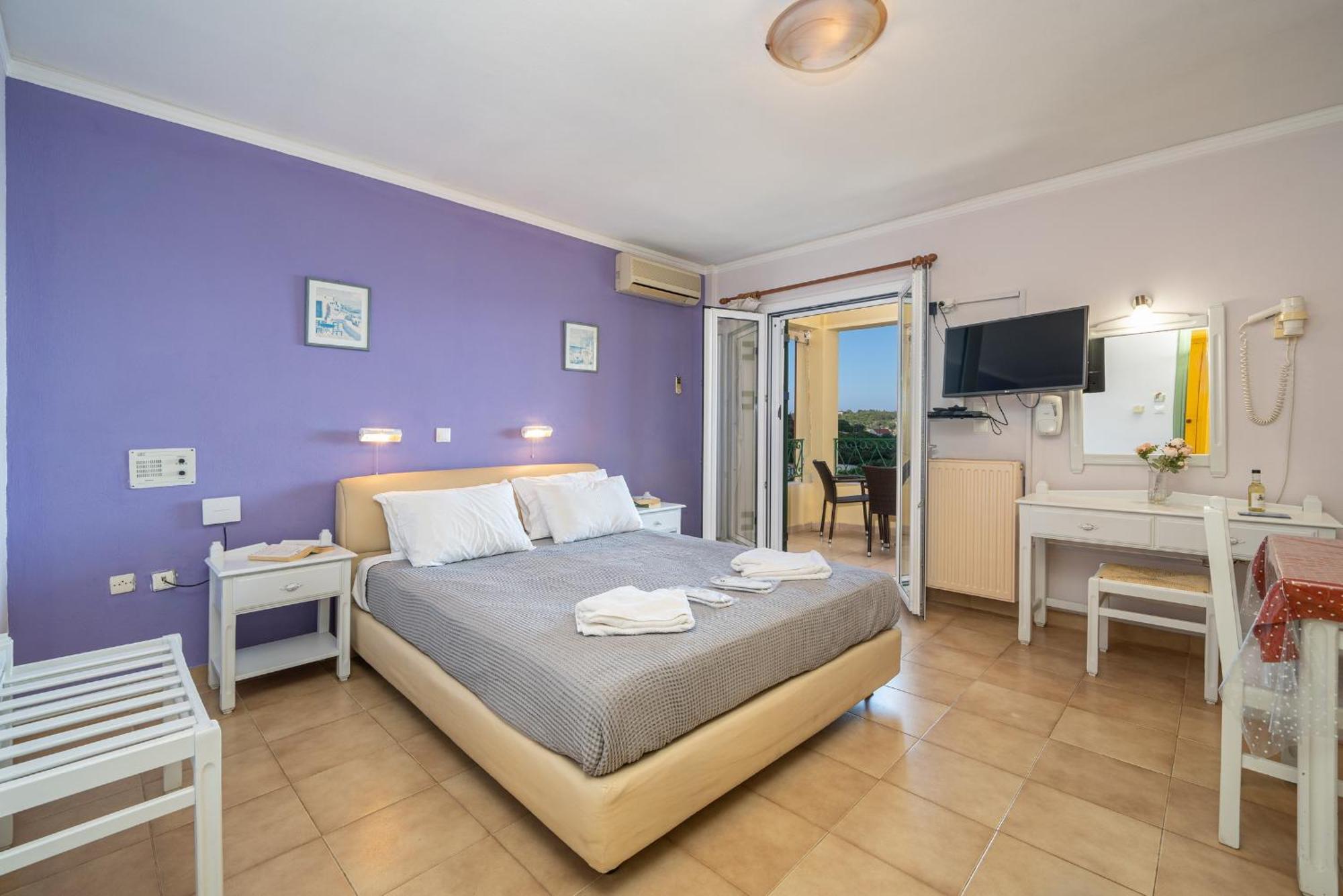 Stella Hotel Apartments Fiskardo Exterior photo